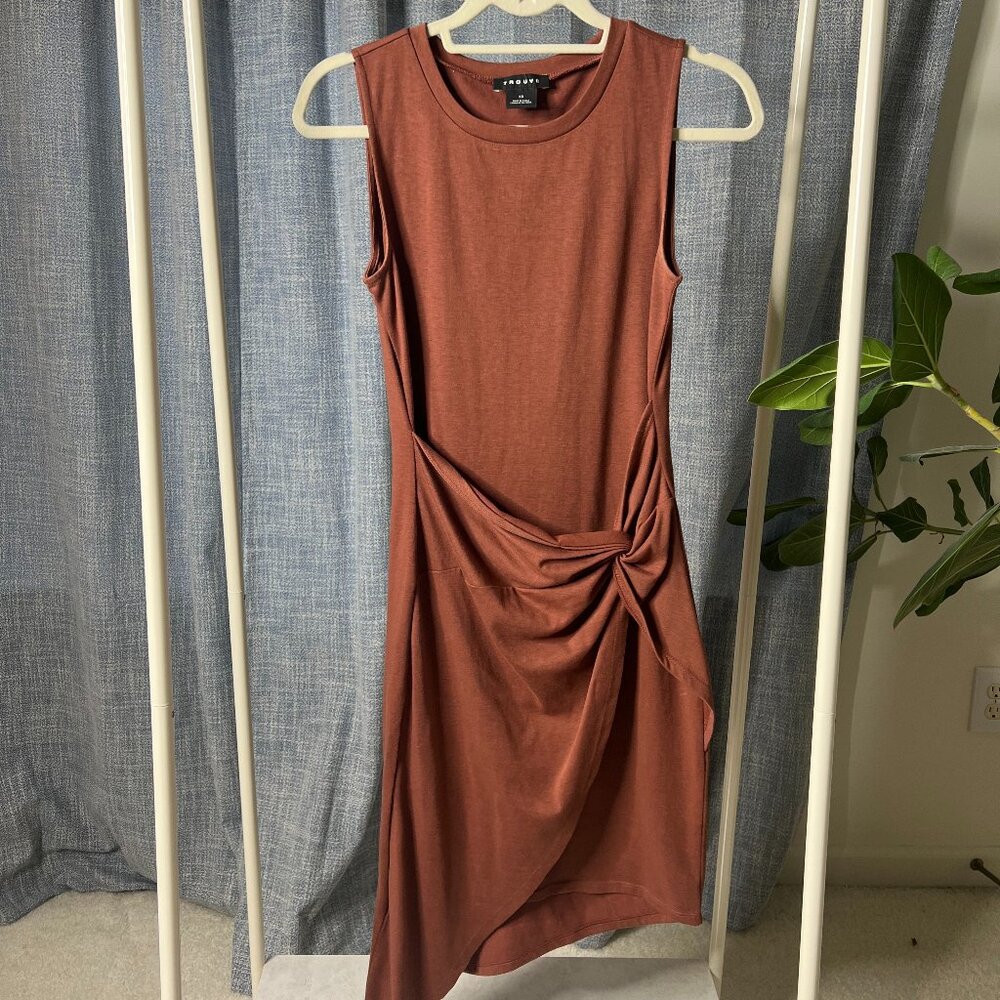 Trouvé Extra Small Asymmetrical Dress – Modern & Stylish
